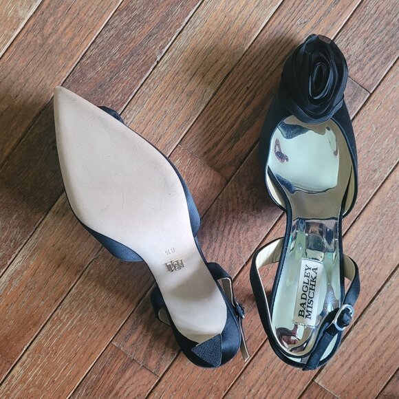 NIB Badgley Mischka Carlise Satin Slingback with Singular Rose, sz 8.5 - Picture 8 of 14